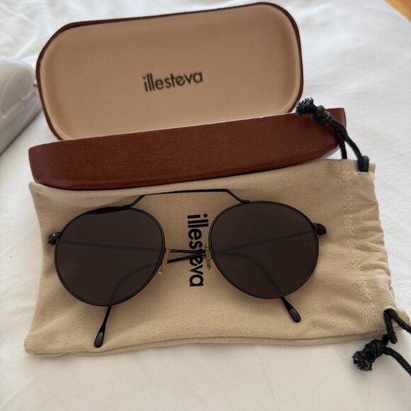 Illesteva Women's Brown and Black Sunglasses